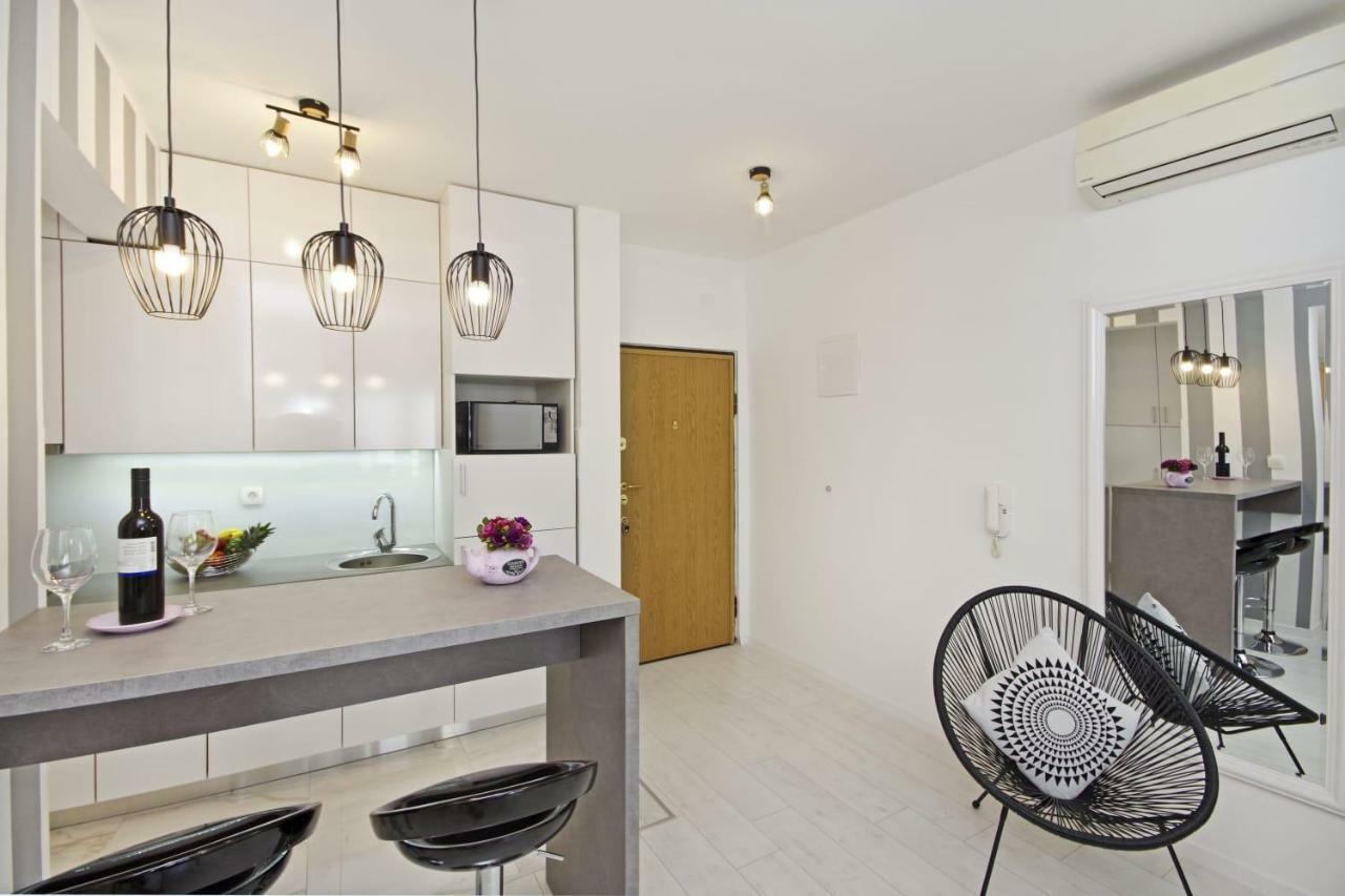 Apartment Dalija Baška Voda Dış mekan fotoğraf